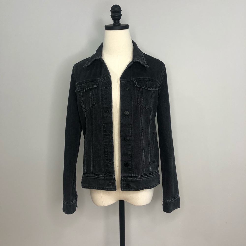Old Navy distressed grey black denim jacket size small